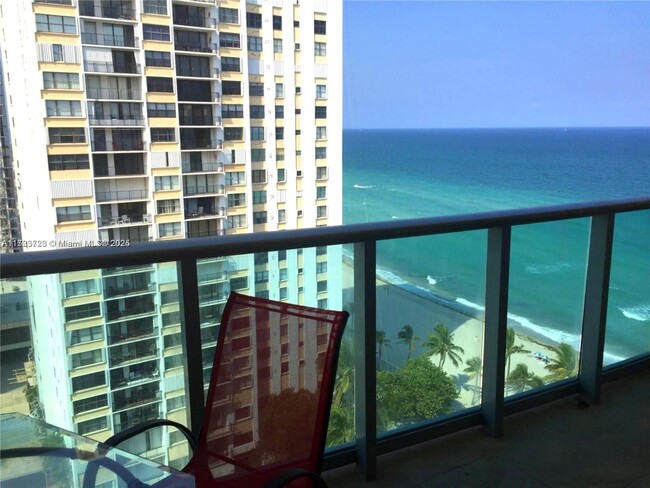 Photo - 2501 S Ocean Dr Condominio Unidad PH4