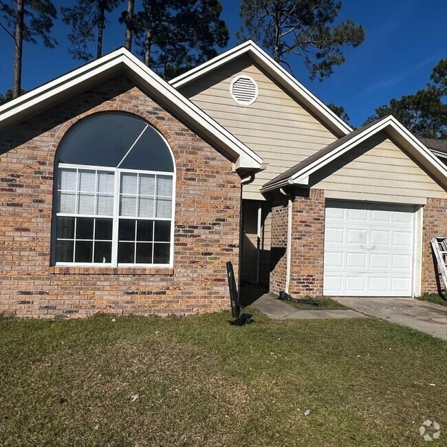 Building Photo - 3056 Yorktown Cir Rental
