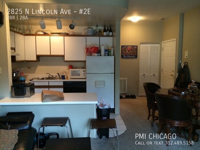 Building Photo - 2825 N Lincoln Ave Unit #2E