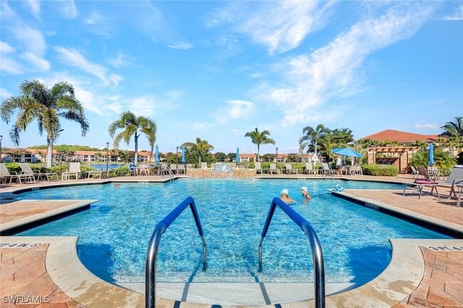 Building Photo - 2469 Millcreek Ln Unit 102