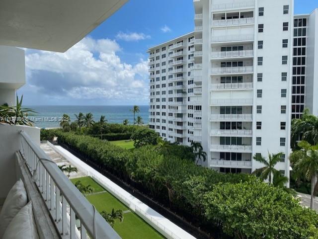 Building Photo - 199 Ocean Ln Dr Unit 707 Rental