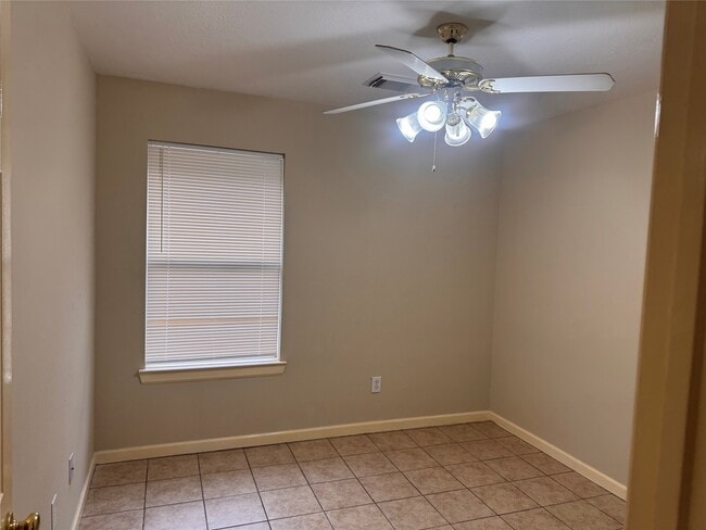 Photo - 2872 Shallow Brook Ln
