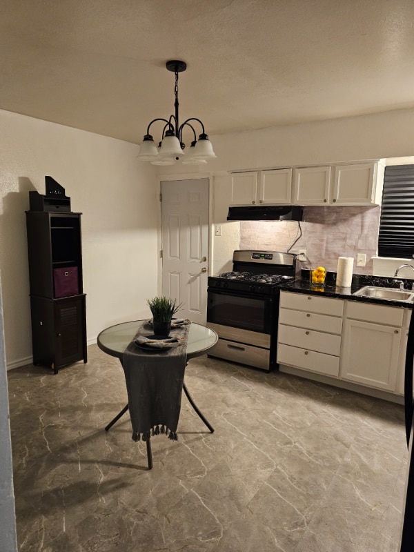 Photo - 4011 Happy Canyon Dr