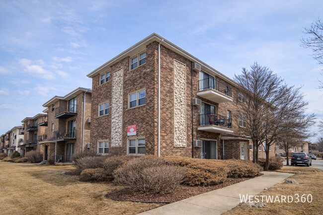 Photo - 1665 Harbor Ave Unidad S1