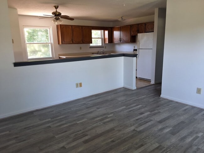 Photo - 111 Cherrywood Dr