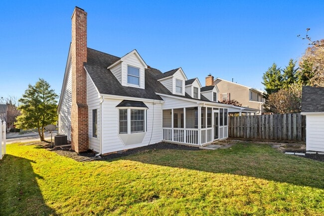 Photo - 1984 Cidermill Ln