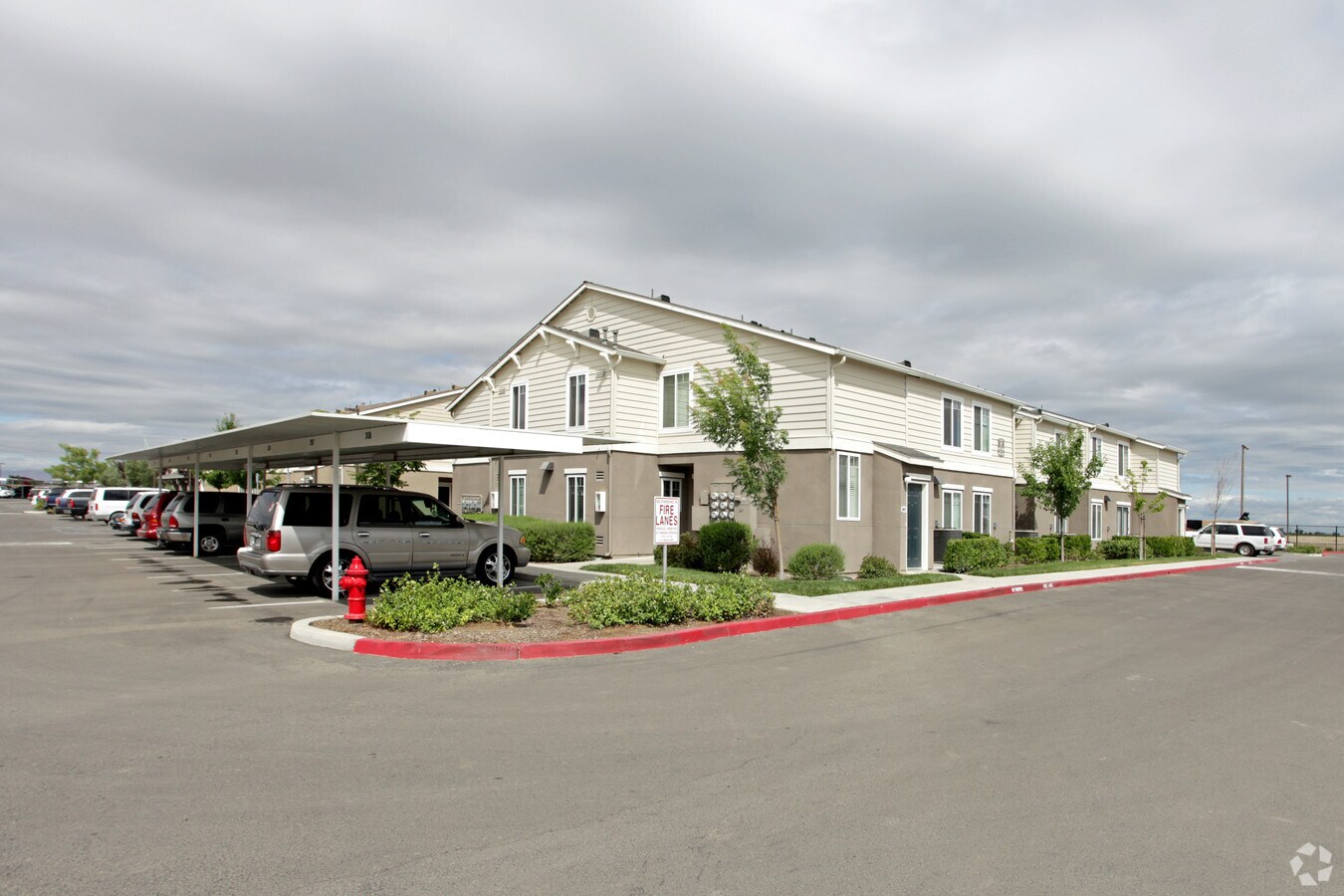Photo - Lozano Vista Apartments