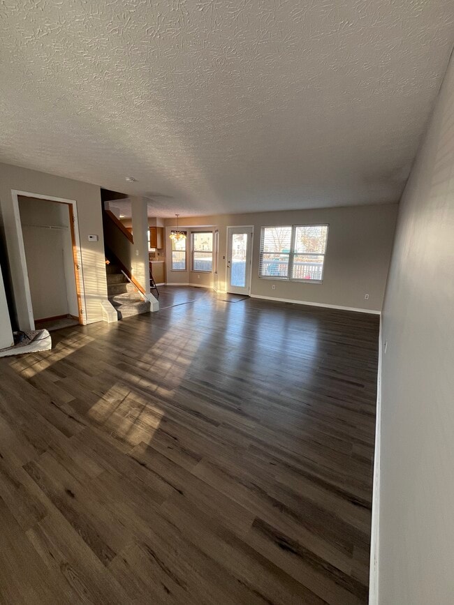 Photo - 8441 Squad Dr