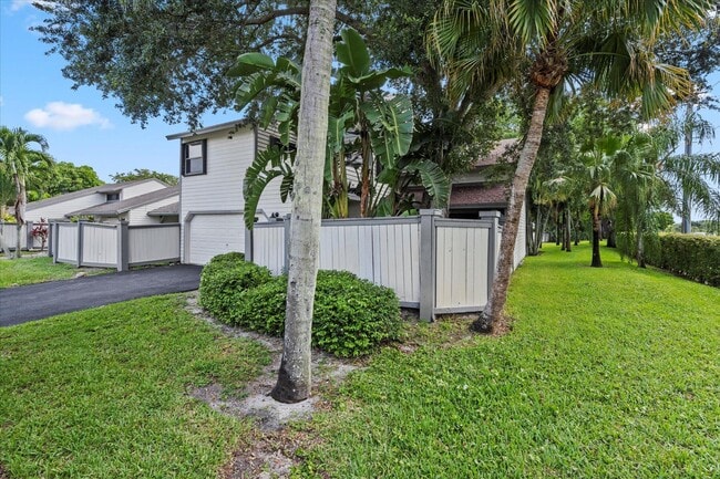 Photo - 13399 Bedford Mews Ct