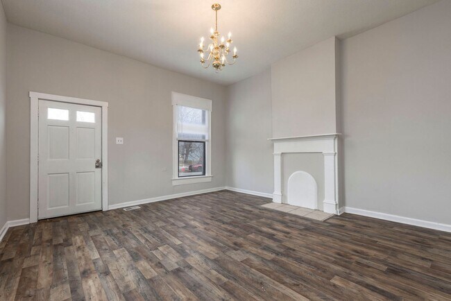 Photo - 726-728 W Saint Catherine Street Unit 728