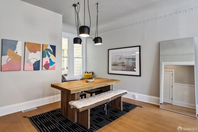 Photo - 2856 Sacramento St