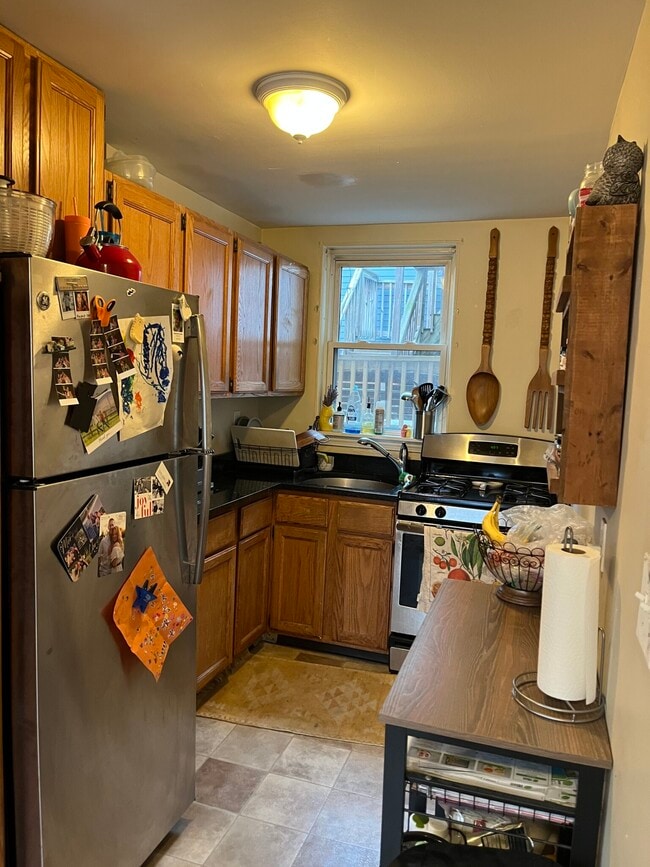 Photo - 218 W 8th St