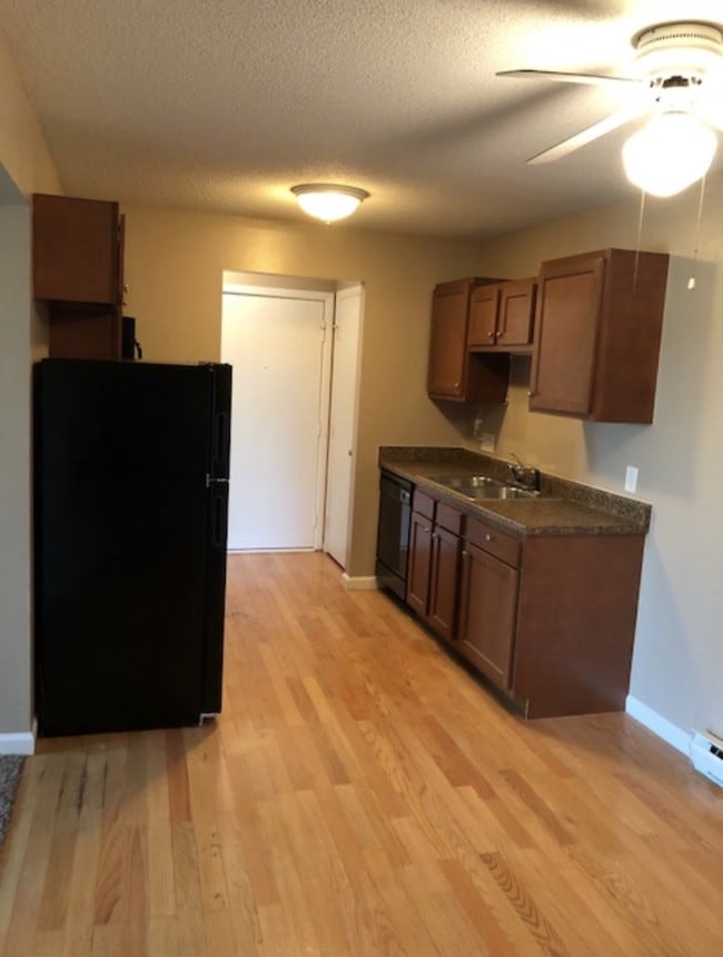 Interior Photo 1 - Walnut Woods