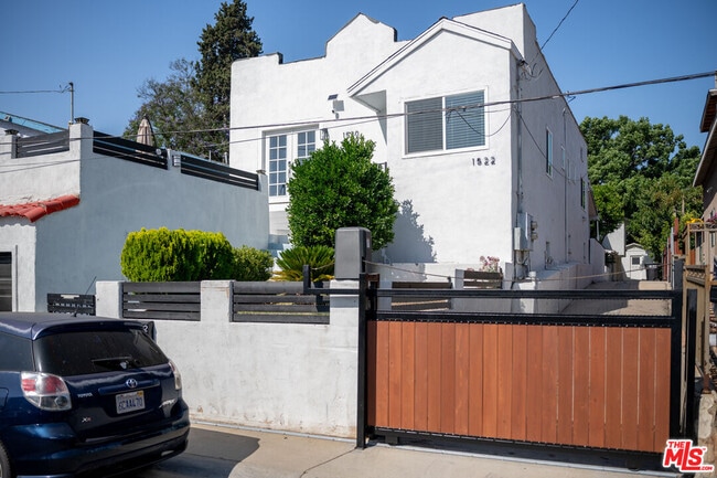 Photo - 1520 Helen Dr Casa
