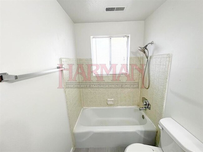 Photo - 1544 S 400 E