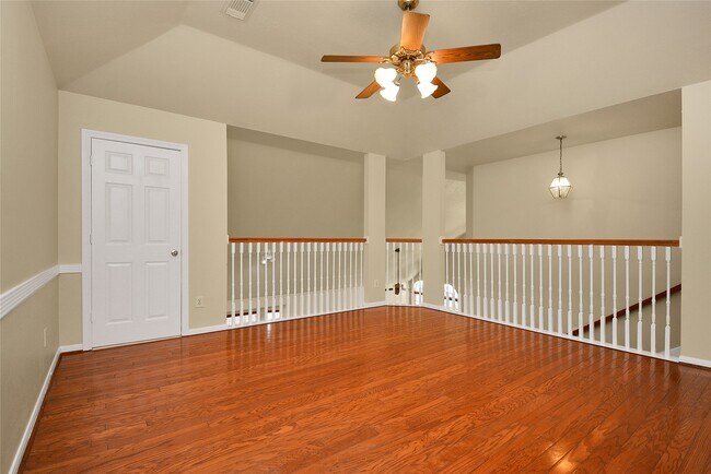Photo - 4123 Valedon Ln