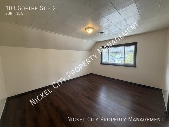 103 Goethe St Unit 2
