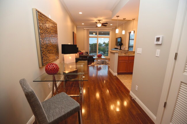 MMII - Lofts at 308 Ninth Apartments
