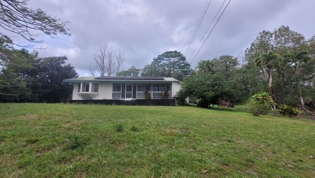 Building Photo - 2-bedroom, 2-bath home in a desirable neighborhood in Keaau near great school