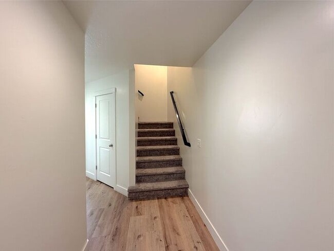 Photo - 4 Bed, 2.5 Bath Home with 2 Car Garage