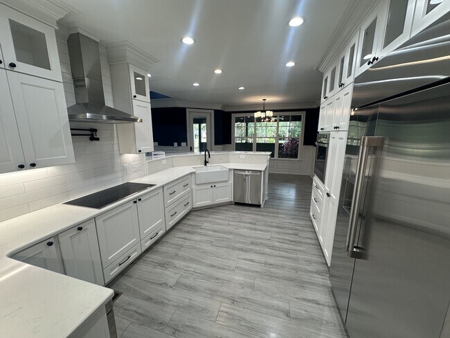 Photo - 253 Shawcroft Rd