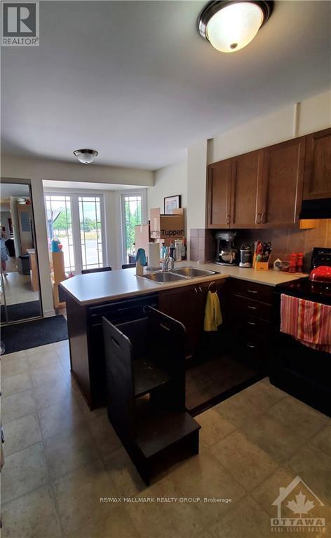 Photo - 114 Paseo Private