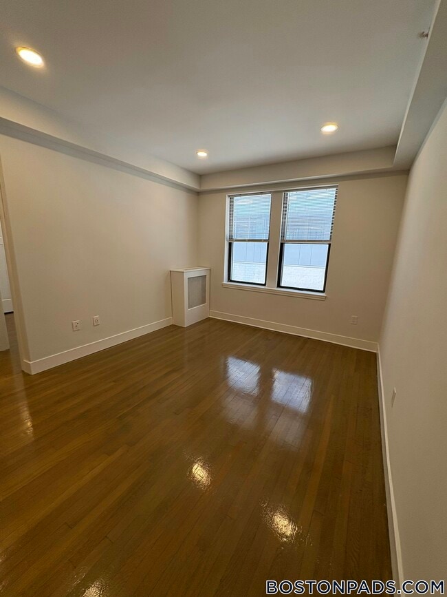 Photo - 11 Peterborough St Unit 10