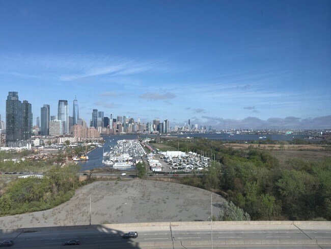 Photo - 270 Johnston Ave Unidad 1403