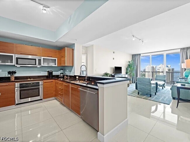 Photo - 3000 Oasis Grand Blvd Unit 2402