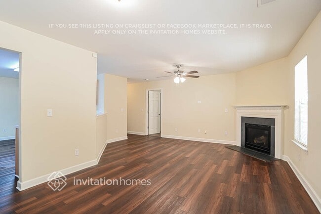 Photo - 305 Peachtree Rd