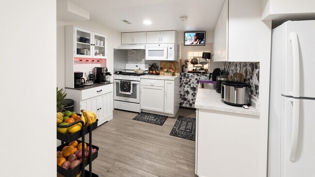 2840 N Rutherford Ave Unit GDN