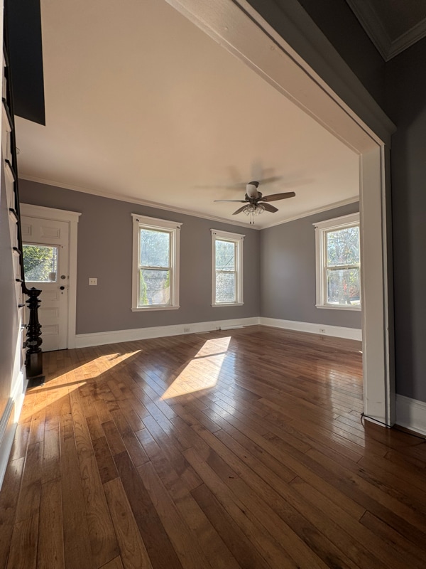 Photo - 1104 Pleasant St