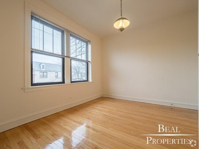 Building Photo - 1 bedroom in GLENCOE IL 60022 Unit 01 Rental