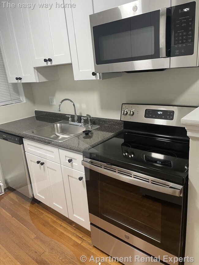 Photo - 402 Highland Ave Apartment Unit #4