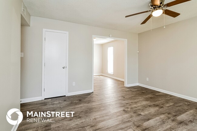 Photo - 3982 Twin Lakes Dr