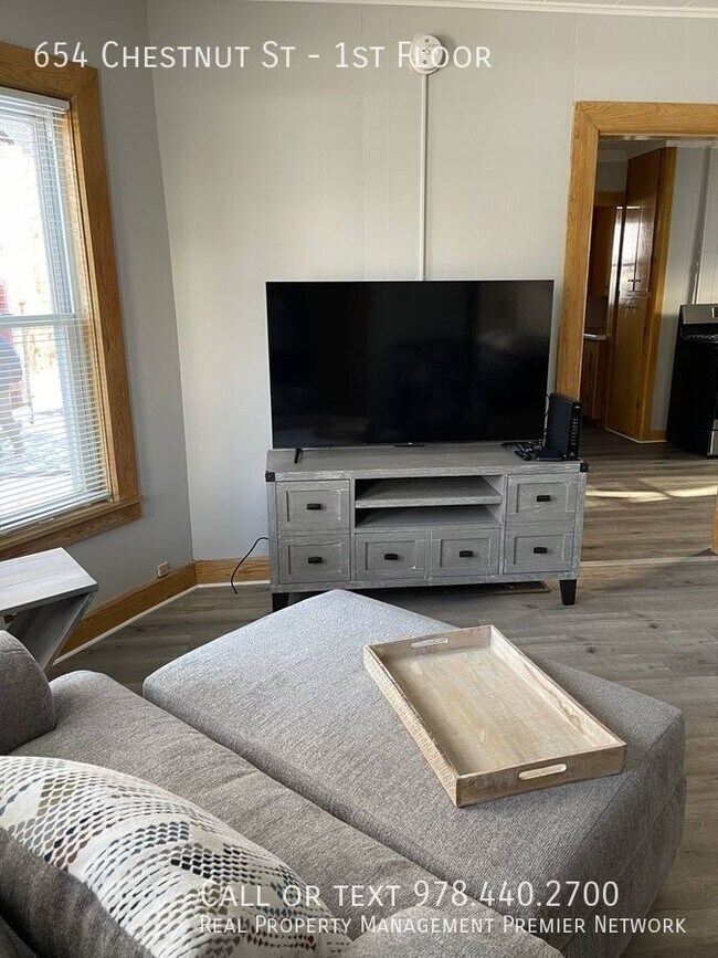 Photo - 654 Chestnut St Unit 1st Floor