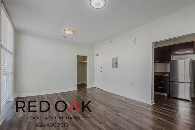 Photo - ~1 Month FREE~ Incredible Studio with Kitc... Unidad 107