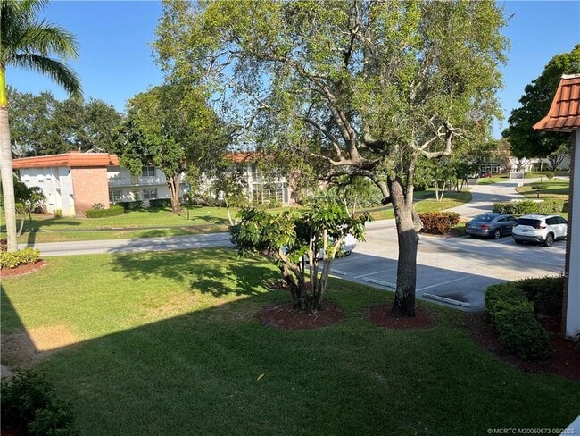 Building Photo - 1225 NW 21st St Rental