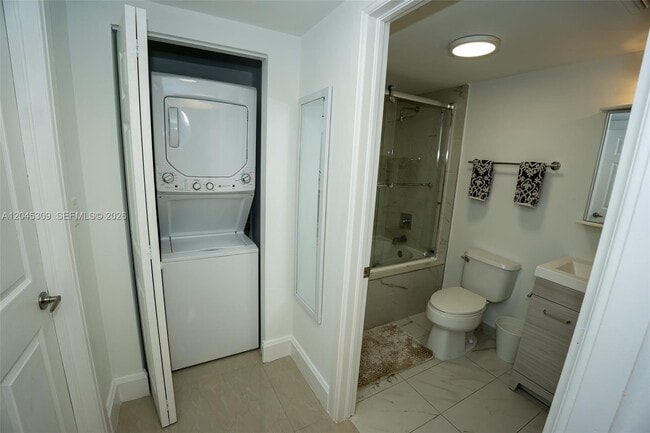 2951 S Bayshore Dr Unit 716