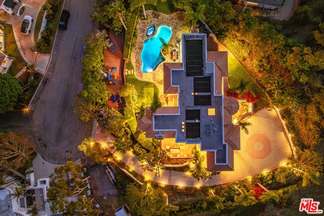 Photo - 26743 Via Linda St