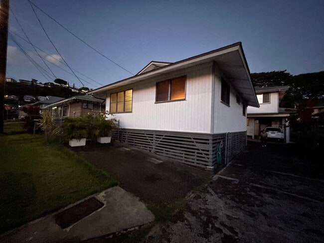 Photo - 212 Pakohana St