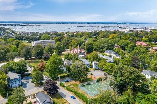 Photo - 421 Bellevue Ave Unit 3C