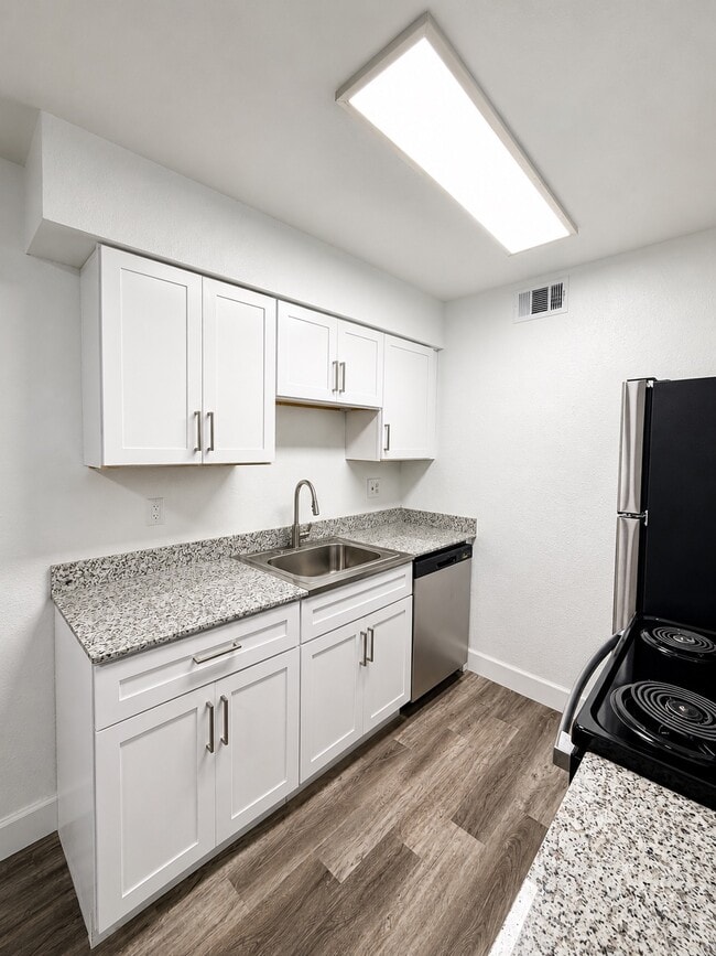 Cedar Lane Apartments