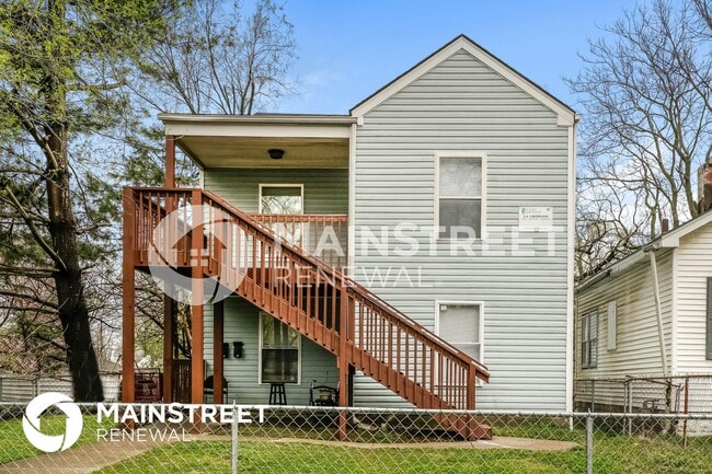 Building Photo - 2821 Rowan St Rental