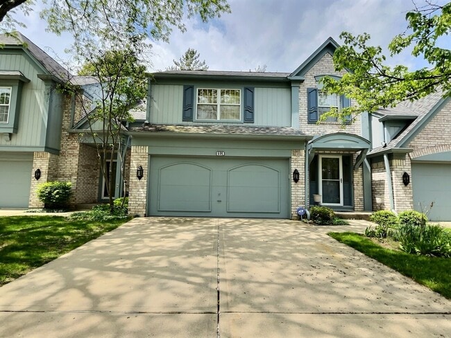 Photo - 604 Marseilles Cir Townhome