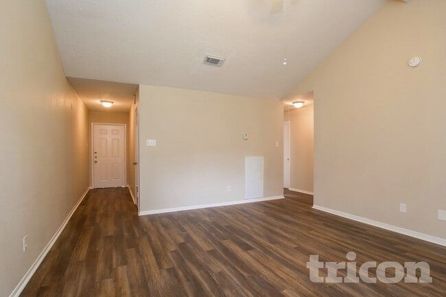 Photo - 3623 Village Grove Dr