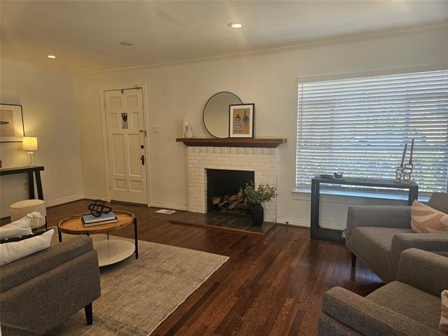 Photo - 7010 Vivian Ave