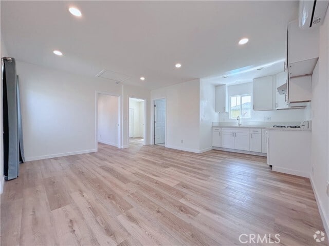 Building Photo - 1125 East E Street Rental