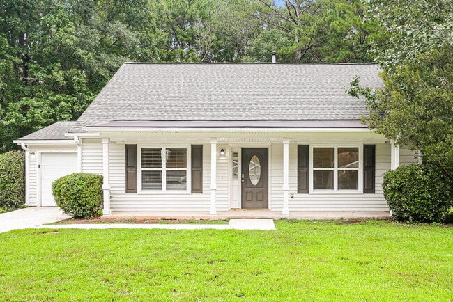Building Photo - 1612 Picadilly Ct NE Rental
