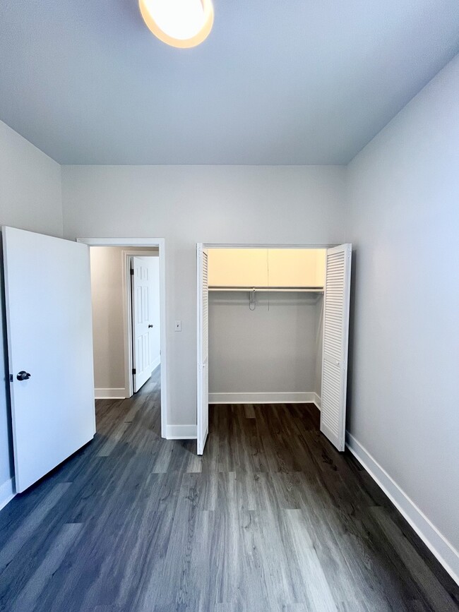 Photo - 2258 S Sacramento Ave Unit 3